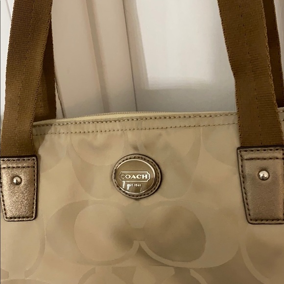 Coach Handbag - Picture 2 of 8